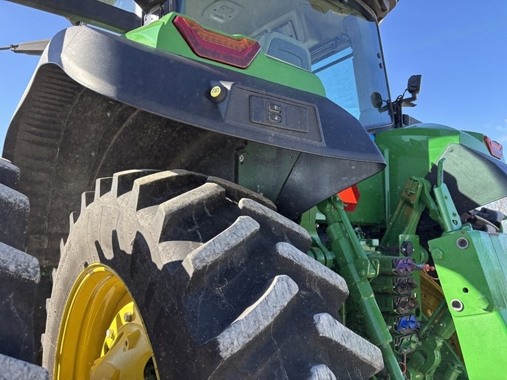 2022-john-deere-8r-280-image-29