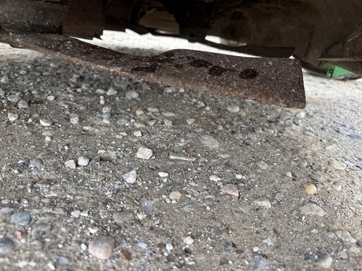 john-deere-1025r-image-16