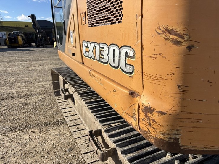 2014-case-cx130-image-19