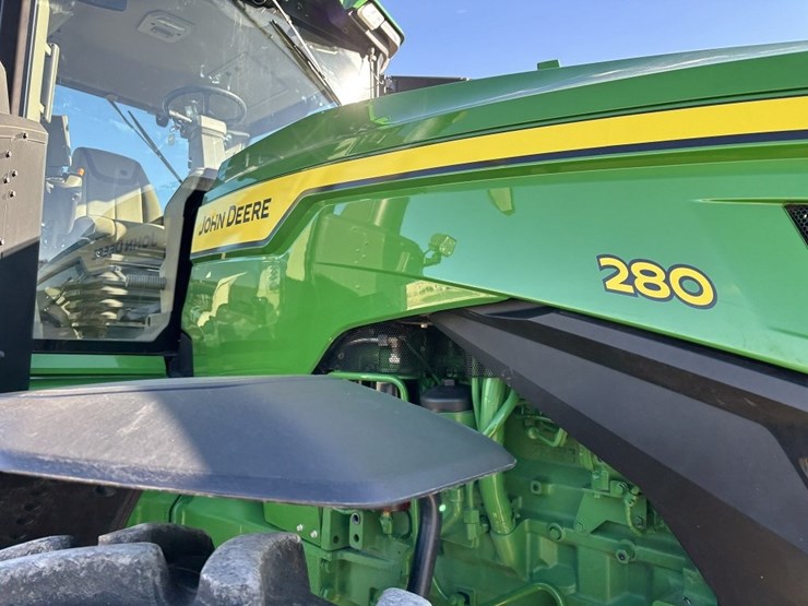 2022-john-deere-8r-280-image-13