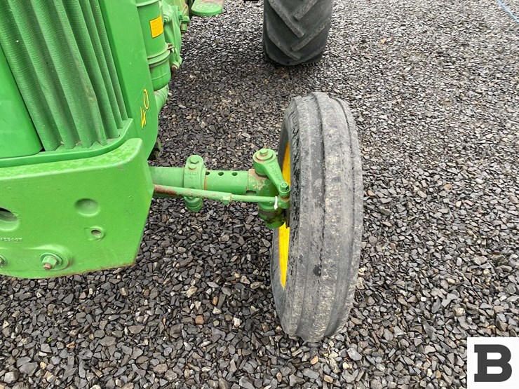 john-deere-40-image-9