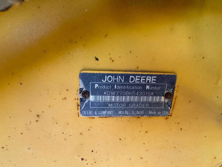 deere-770bh-image-12