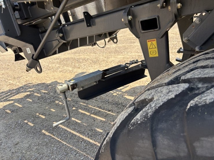 2018-claas-quandrant-5300rf-large-square-baler-image-26