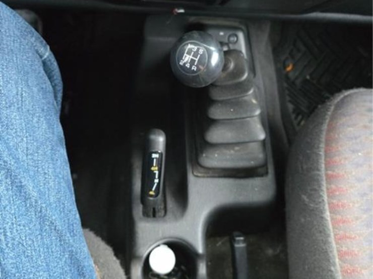 jeep-wrangler-sport-image-20