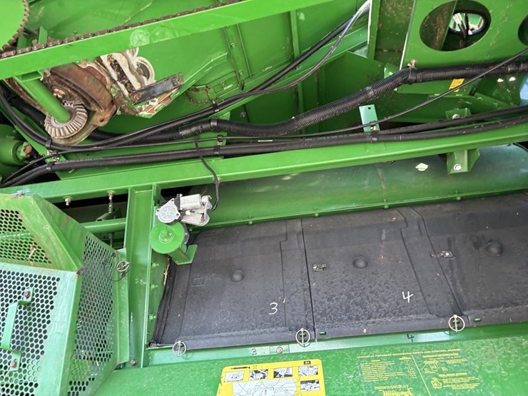 2003-john-deere-2-image-43