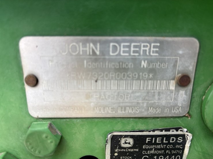 john-deere-7320-image-63