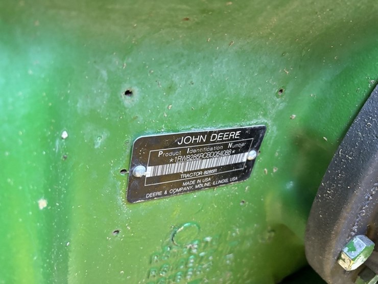 john-deere-8285r-image-46