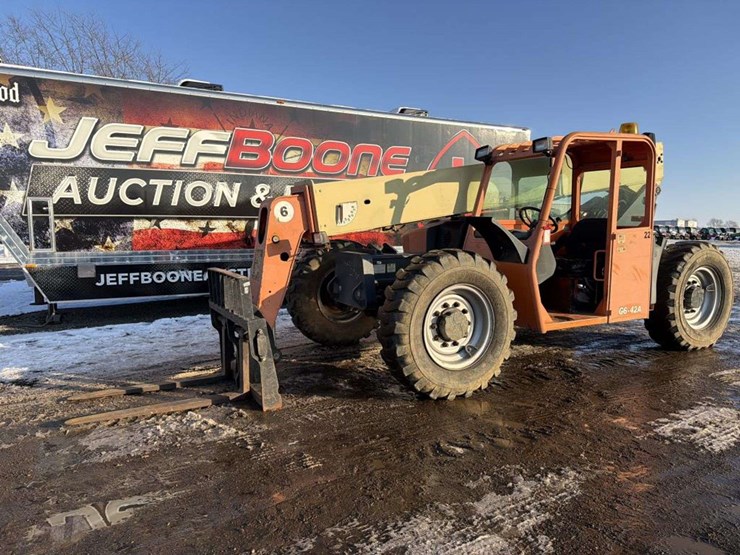 2012-jlg-g6-42a-image-1