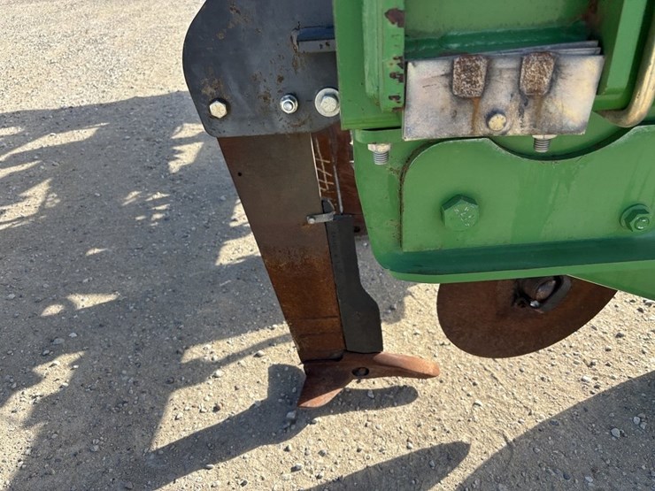 john-deere-2100-image-19