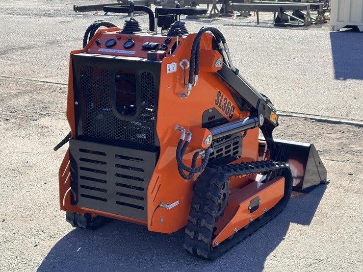 2025-sdlool-sl36-skid-steer-image-3