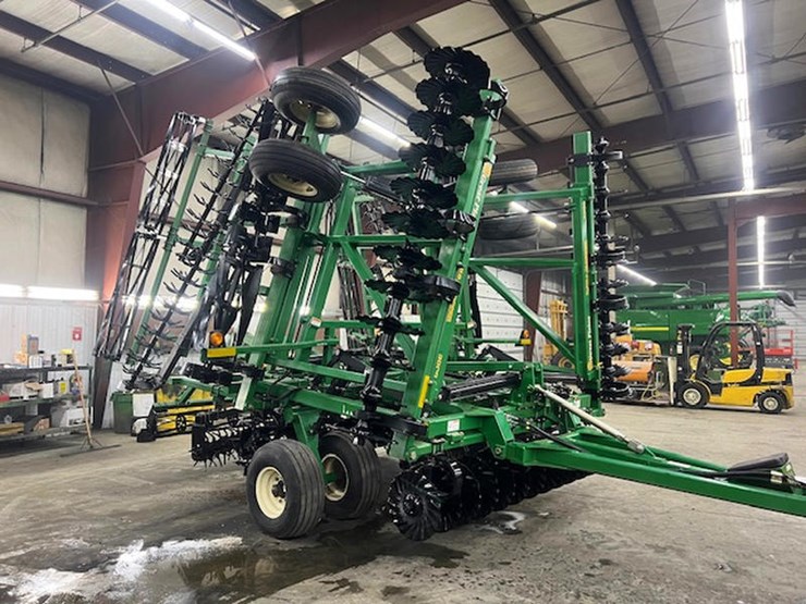 great-plains-3000tc-image-1