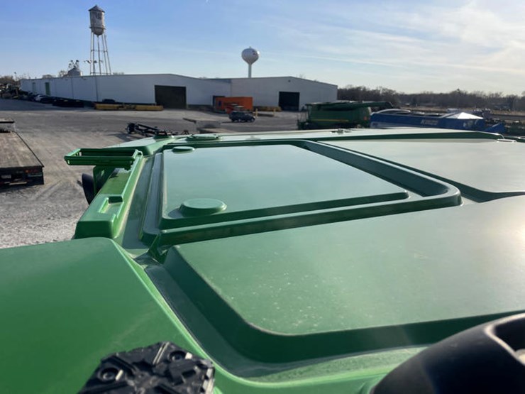 john-deere-8r-370-image-77