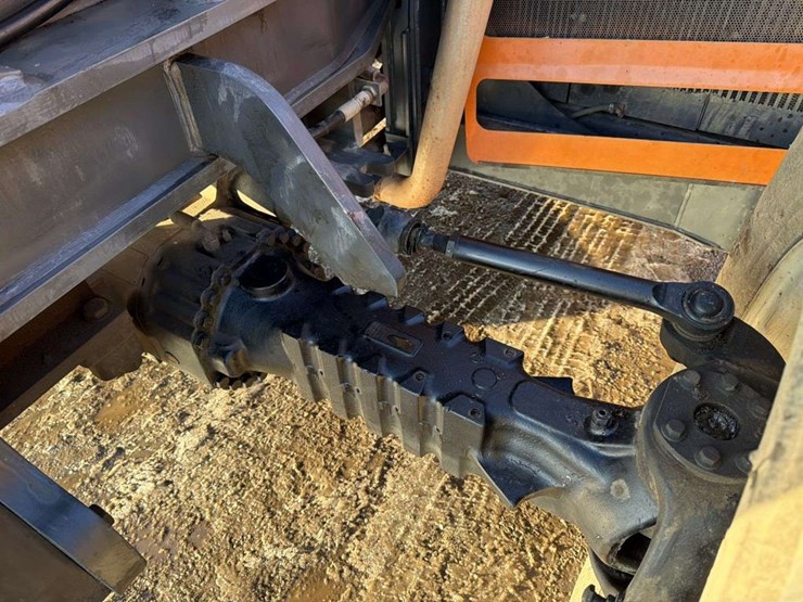 2012-jlg-g6-42a-image-16