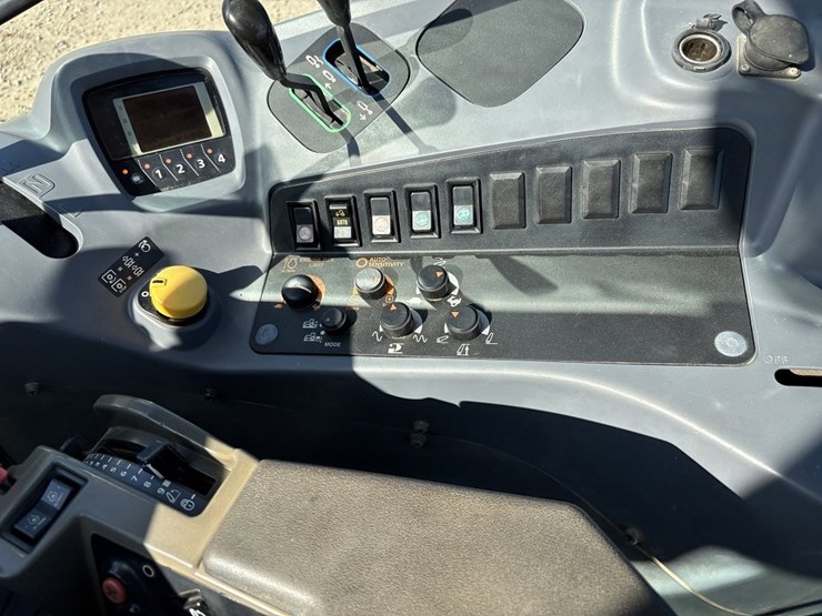 kubota-m135gx-image-47