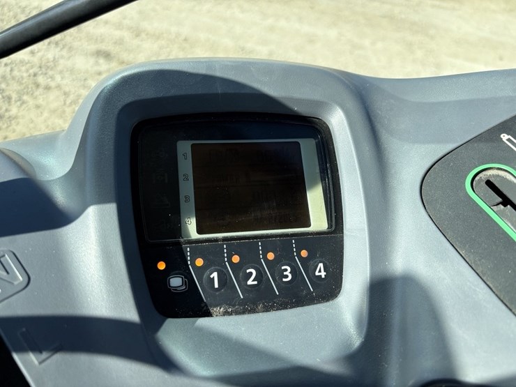 kubota-m135gx-image-46