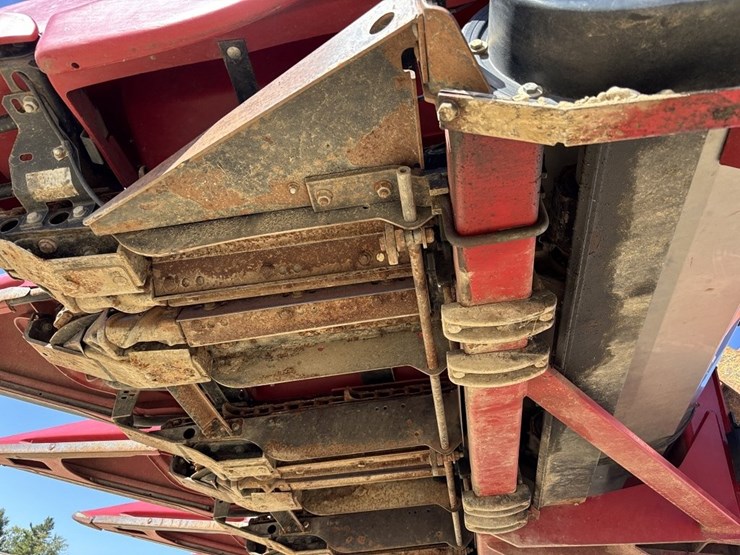 case-ih-3408-image-37