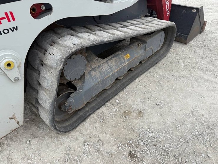 takeuchi-tl12v2-image-18