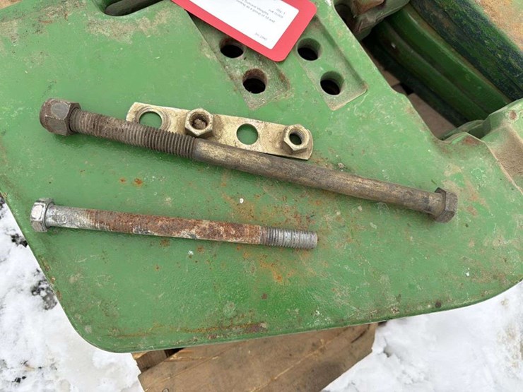 john-deere-10-image-3