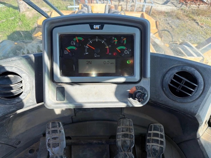 2018-caterpillar-980m-image-18