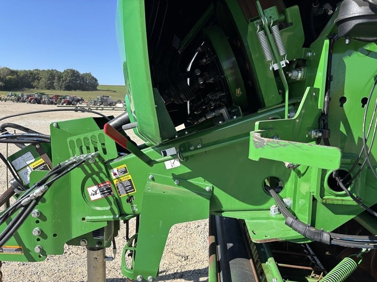 john-deere-l341-image-45