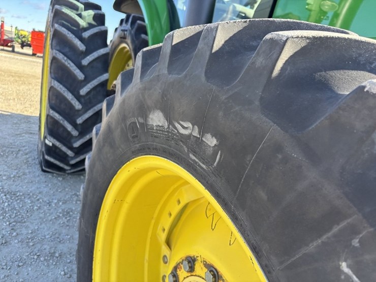 john-deere-8330-image-15