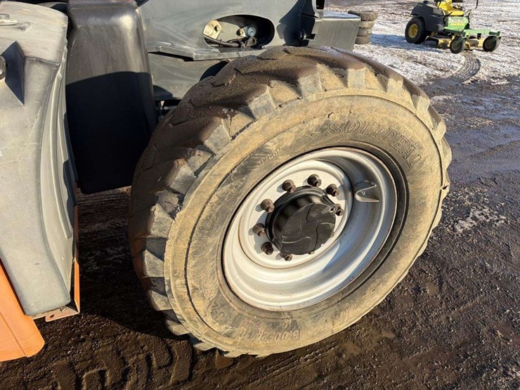 2012-jlg-g6-42a-image-8