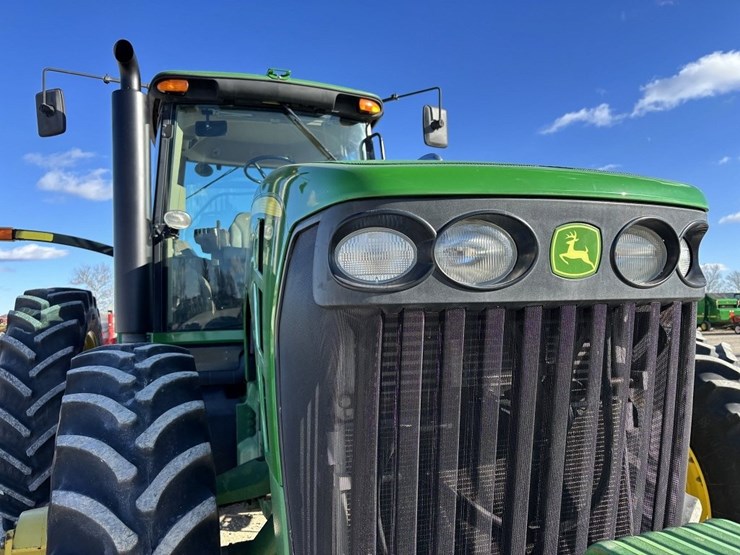 john-deere-8330-image-10