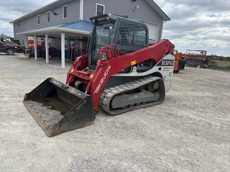 takeuchi-tl12v2-image-1