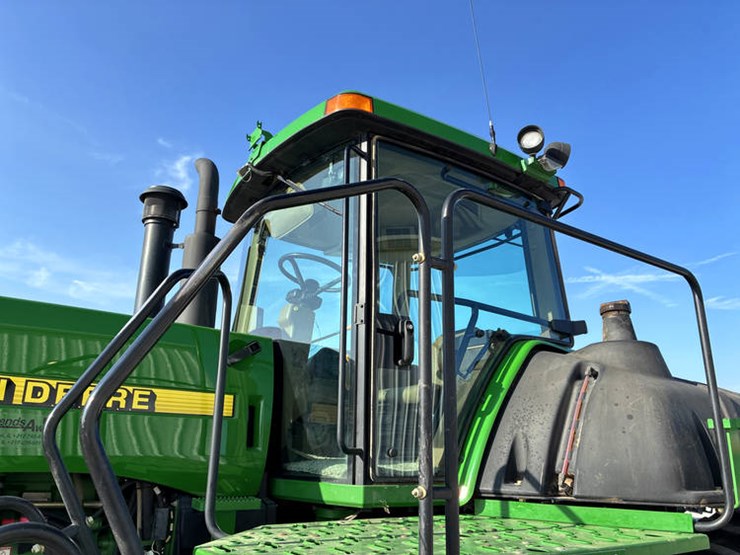 john-deere-9300t-image-32