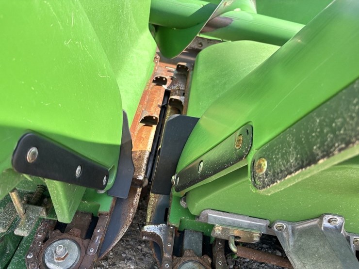 john-deere-608c-image-16