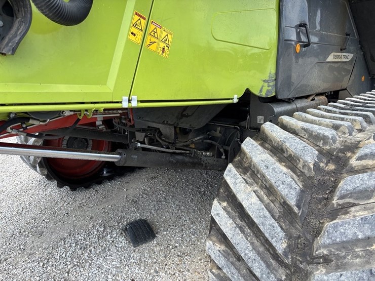 claas-lexion-8600tt-image-40