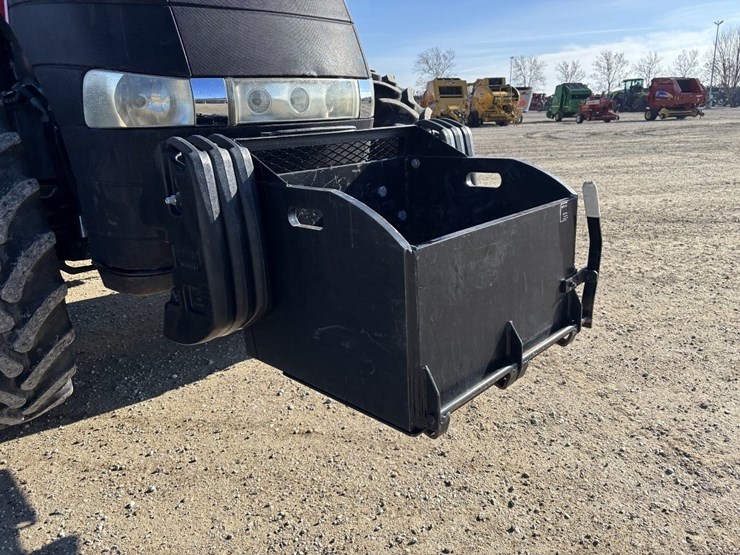 2014-case-ih-340-image-8