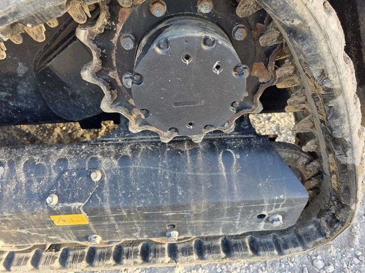 2024-kubota-sv175-3-track-skidsteer-image-24