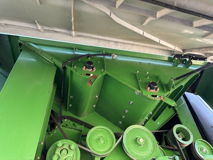 2003-john-deere-2-image-22