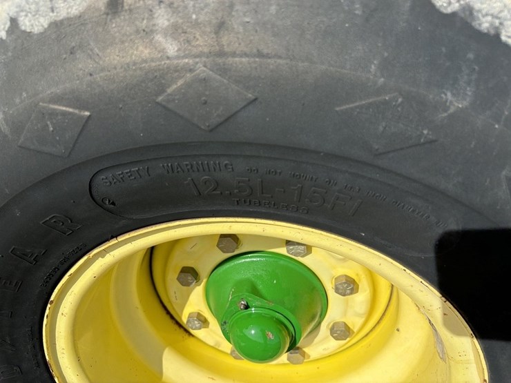 john-deere-637-image-31