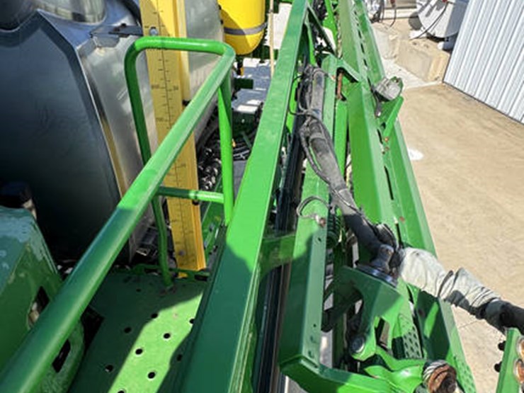2018-john-deere-r4038-image-59