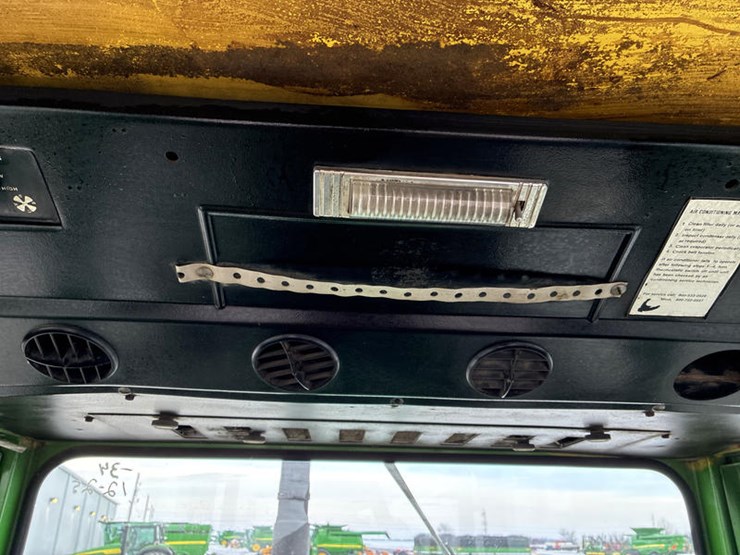 john-deere-4620-image-75