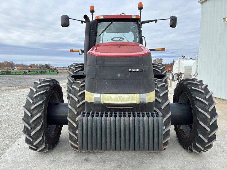 case-ih-magnum-315-image-11