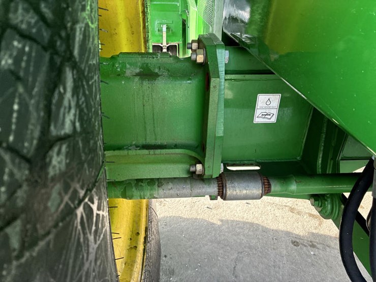 john-deere-s680-image-32