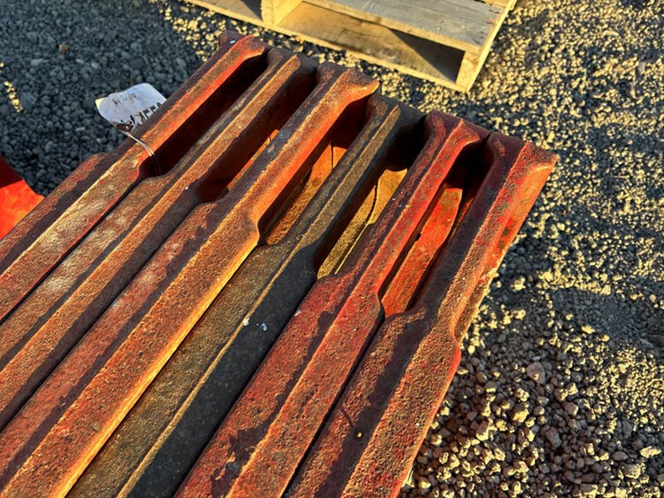 #114553-•-6x-ih-wts-image-3