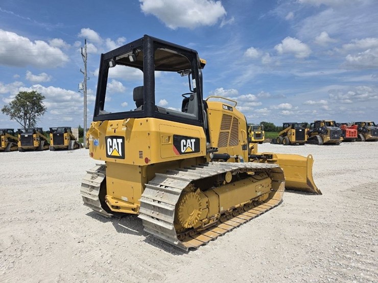 caterpillar-d3k-image-6