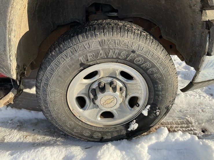 2005-chevrolet-k2500-image-41