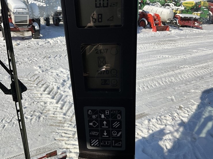 case-ih-5130-image-38