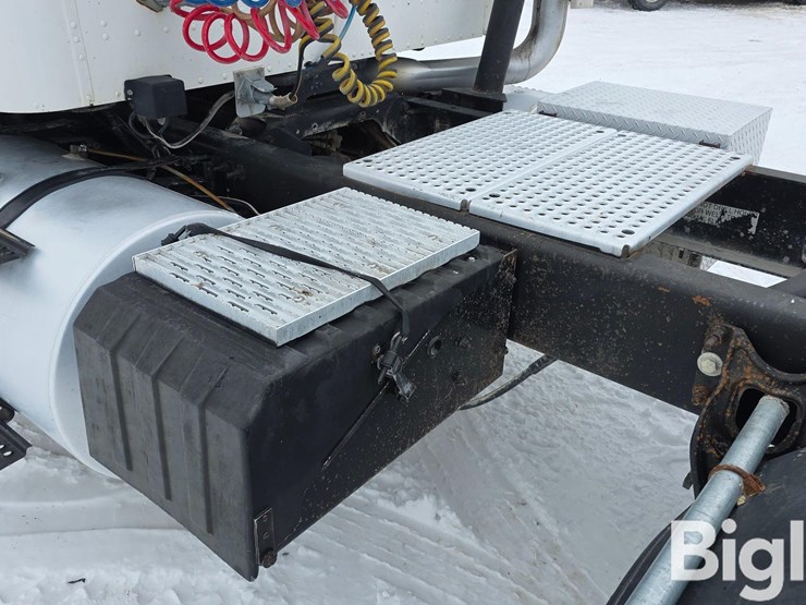 2000-international-2000-image-10