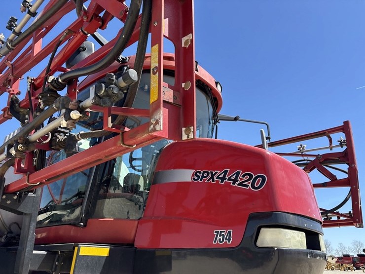 case-ih-spx4420-image-9