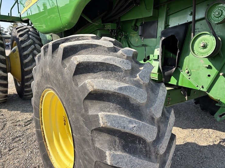 2003-john-deere-2-image-35