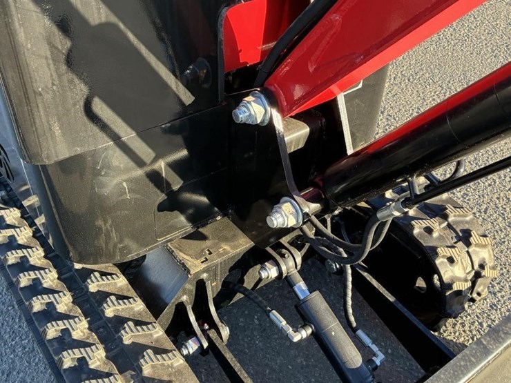 2025-miva-vc13c-excavator-image-6