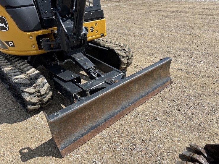 2024-john-deere-35p-mini-excavator-image-12