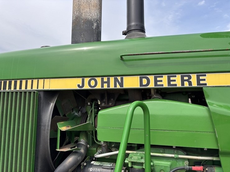 john-deere-4640-image-30