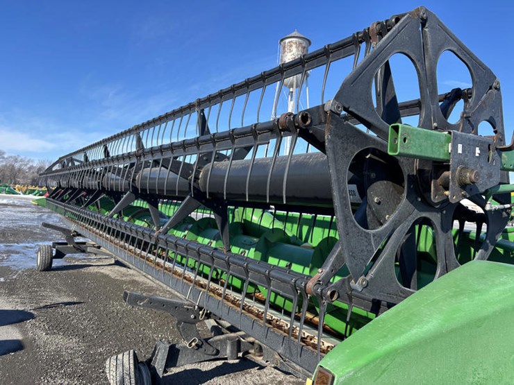 john-deere-630f-image-18